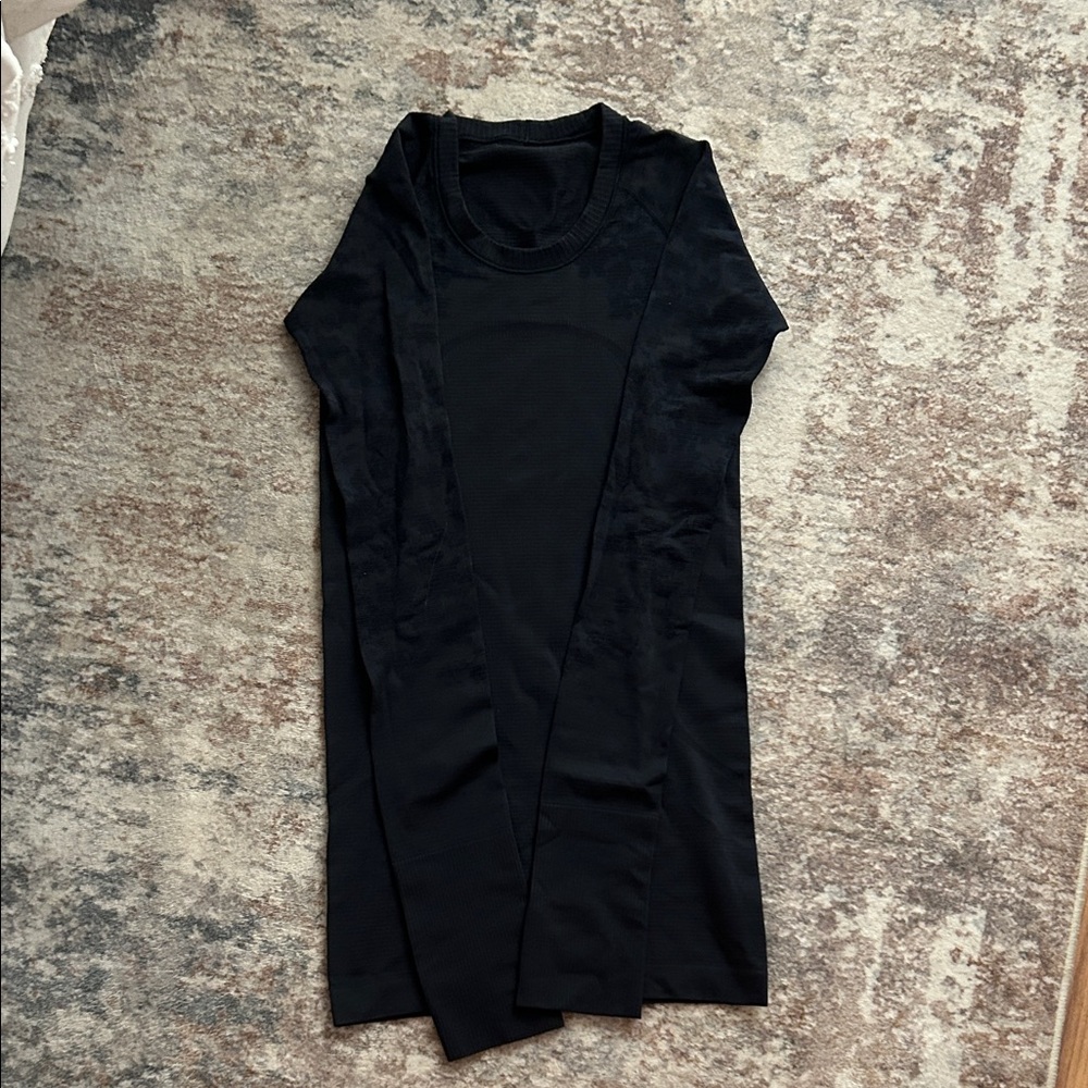 lululemon athletica Black Long Sleeve